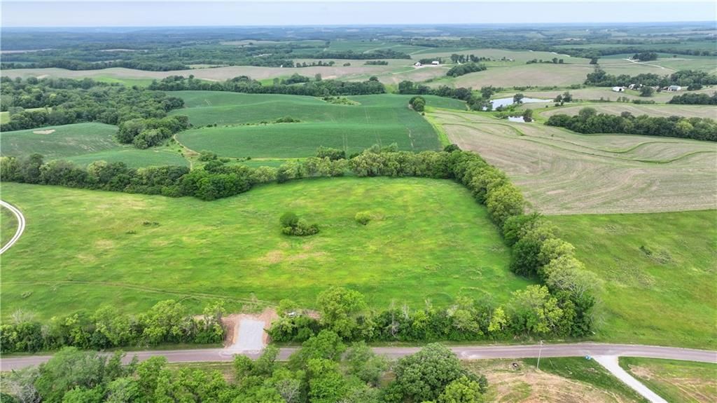 SW 36th Road, De Kalb, MO