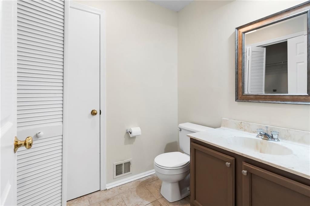 11820 Oakmont Street — photo 10