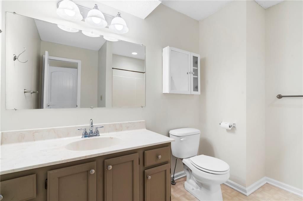 11820 Oakmont Street — photo 13