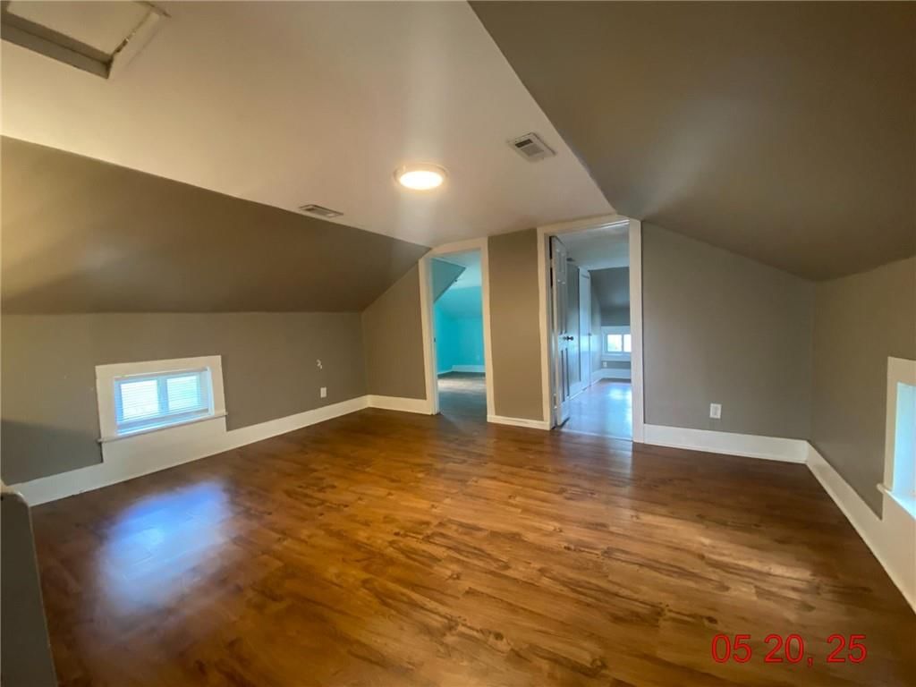 906 Cherokee Street — photo 10