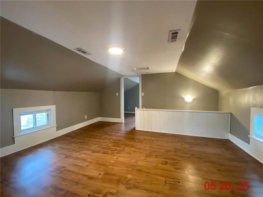 906 Cherokee Street — photo 12