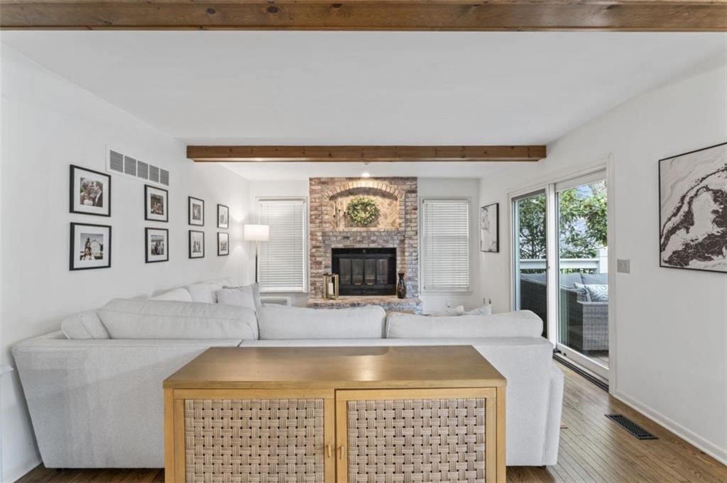 2405 W 124th Street — photo 17