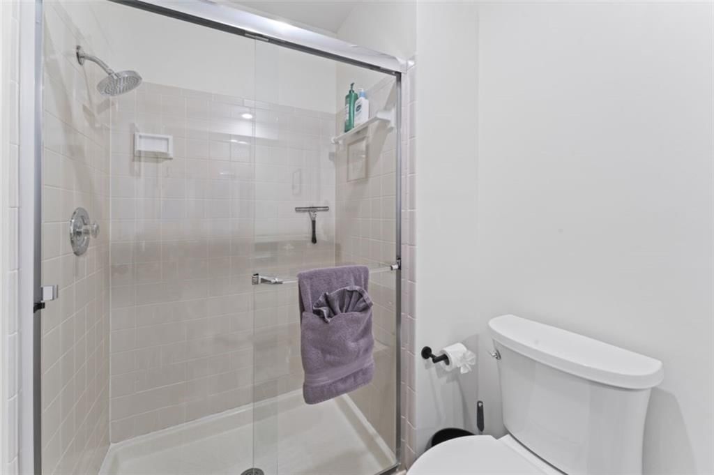 2405 W 124th Street — photo 36