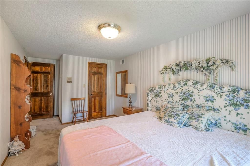 Photo 31 of 51 - 16904 E 36th Street S