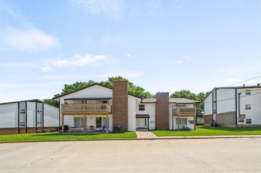 2203 Twin Oaks Drive — photo 12