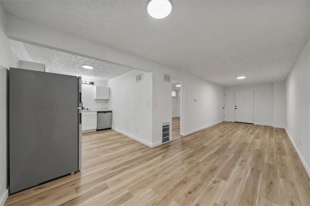 1001 Twin Oaks Terrace — photo 6