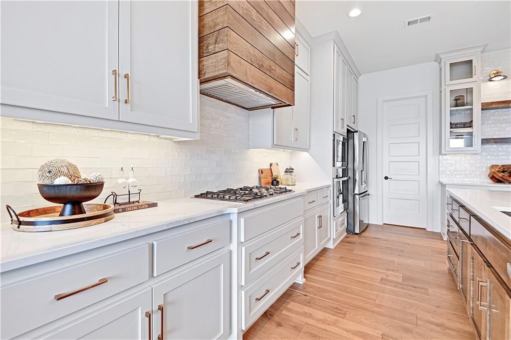 17404 Crystal Street — photo 34