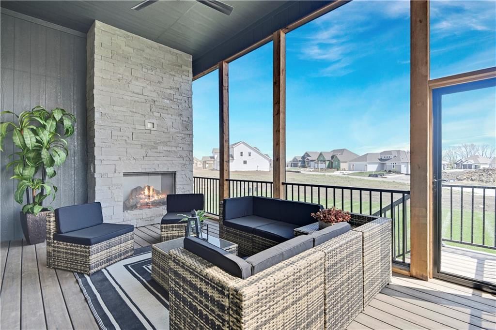 17404 Crystal Street — photo 41