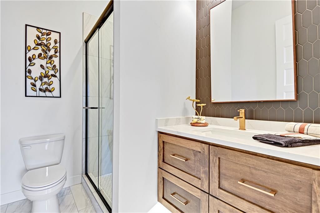 17404 Crystal Street — photo 52