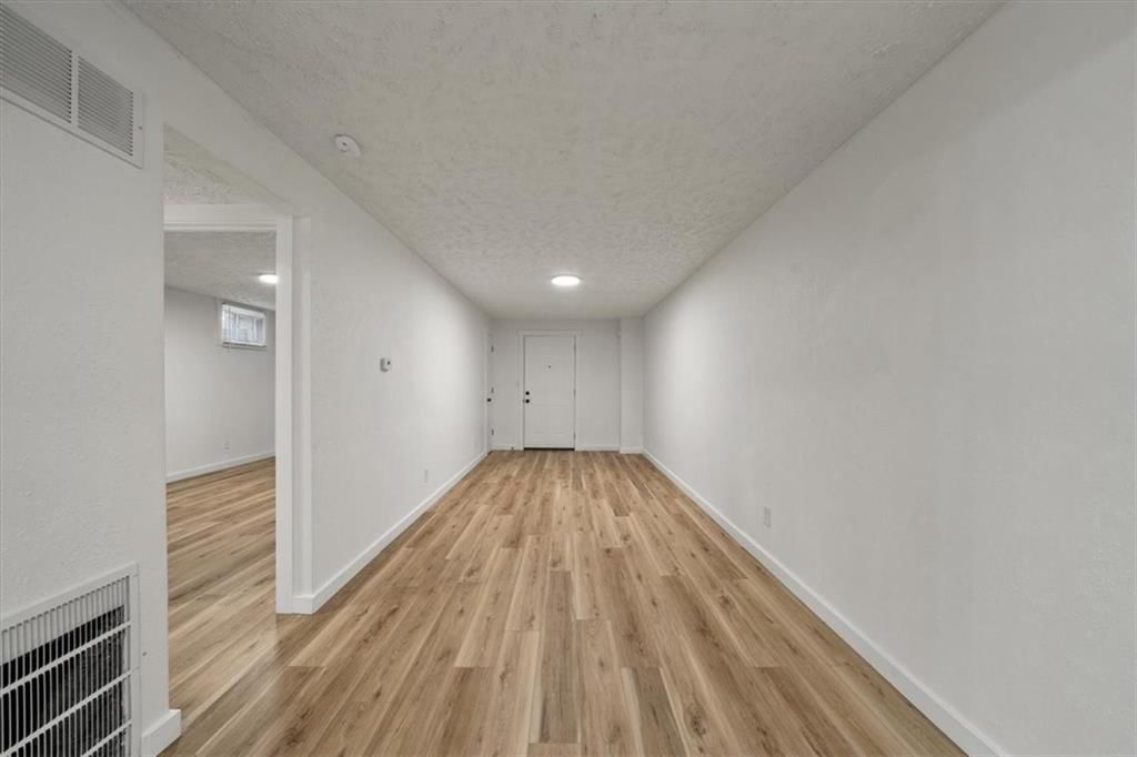 1002 Twin Oaks Terrace — photo 5