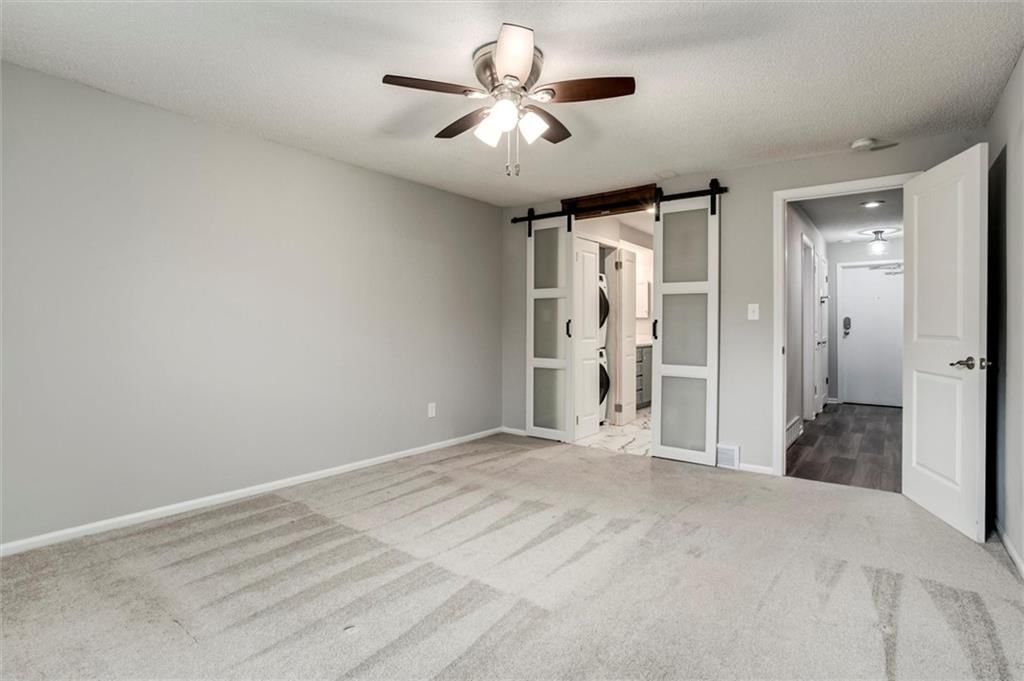 10734 Glenwood Street — photo 13