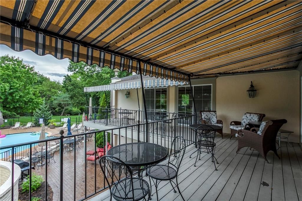 10734 Glenwood Street — photo 31