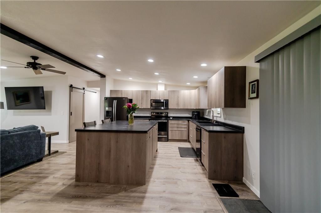3505 N Woodbine Road — photo 13