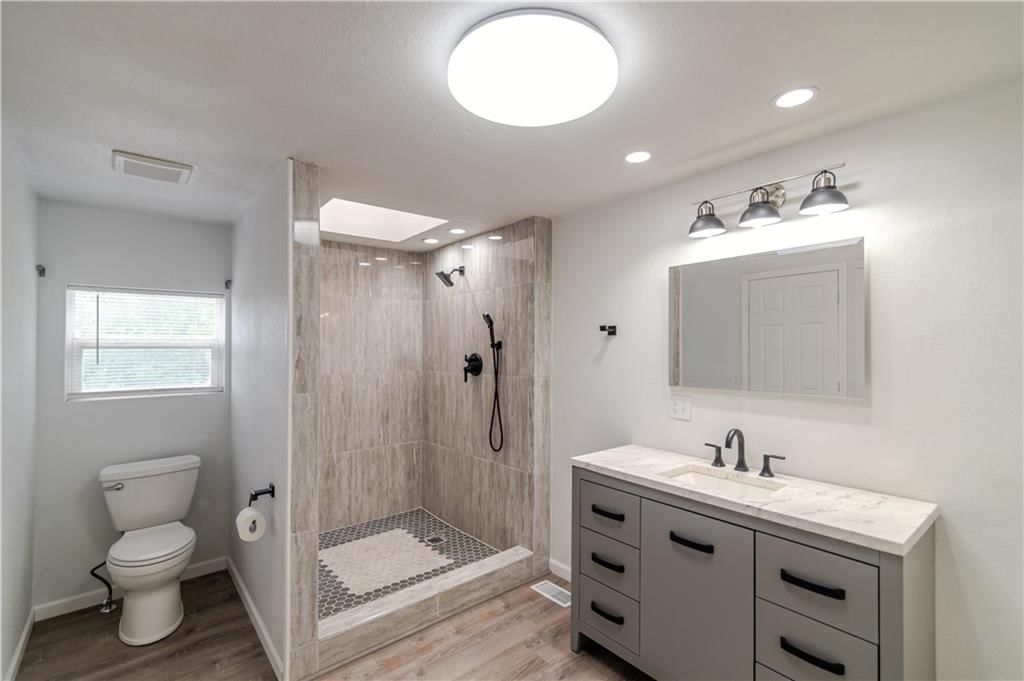 3505 N Woodbine Road — photo 28
