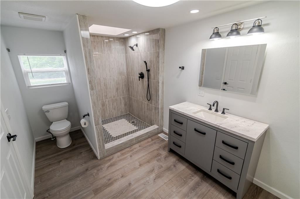 3505 N Woodbine Road — photo 31