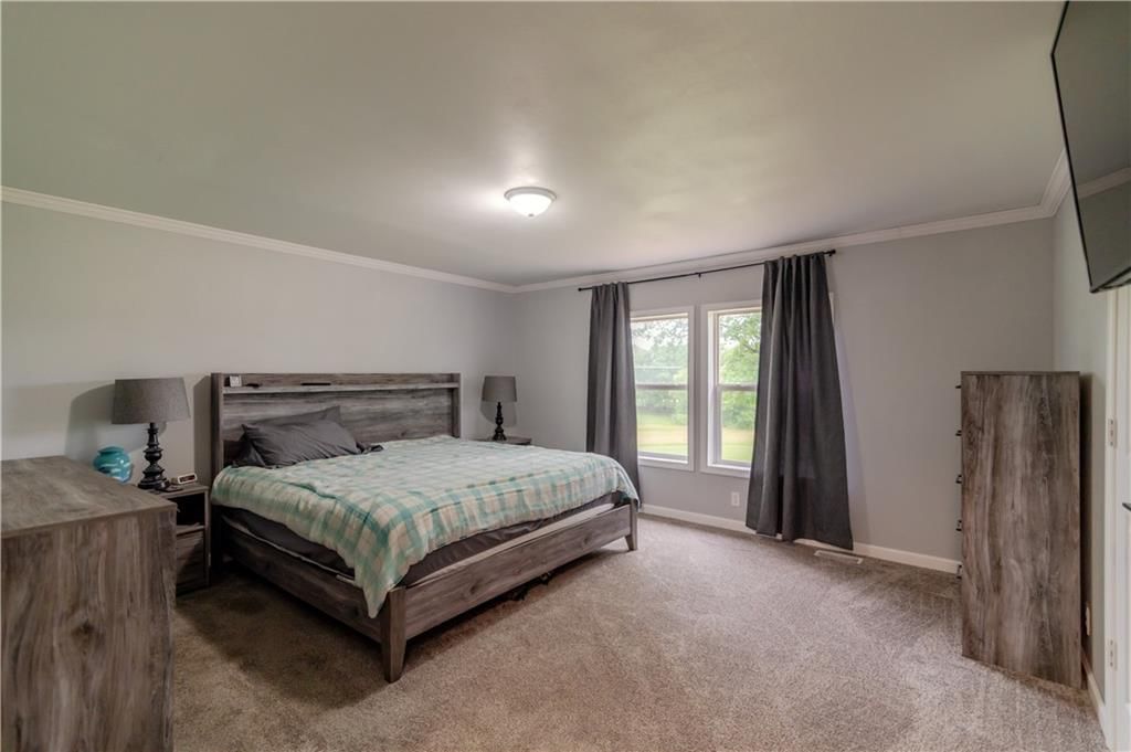 3505 N Woodbine Road — photo 33