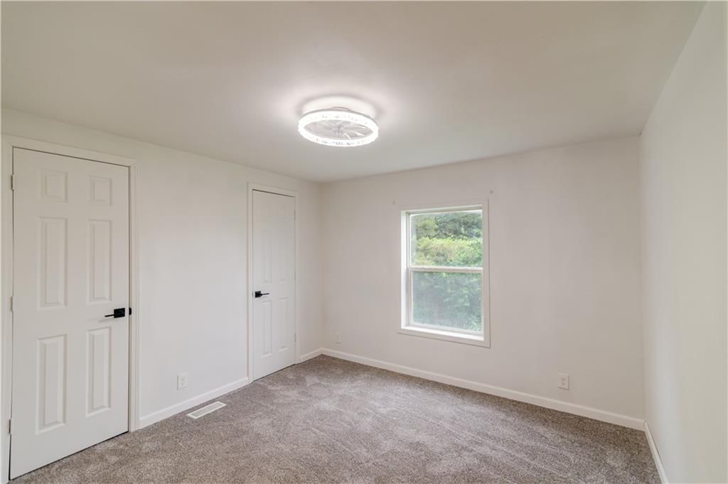 3505 N Woodbine Road — photo 37