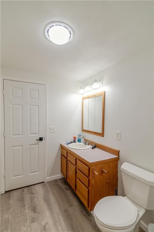 3505 N Woodbine Road — photo 39