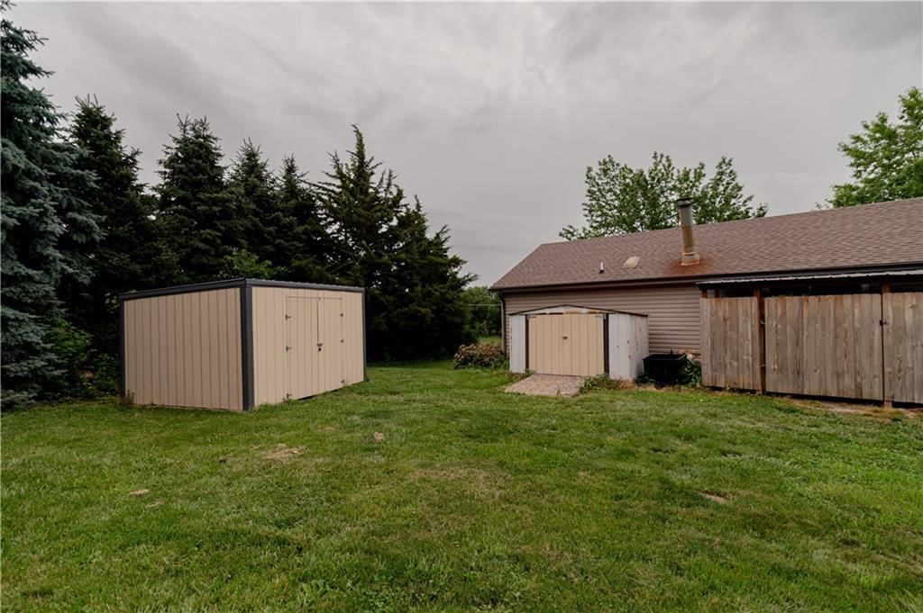 3505 N Woodbine Road — photo 44