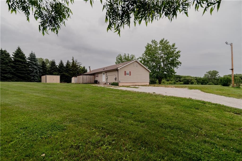 3505 N Woodbine Road — photo 45
