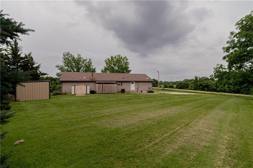 3505 N Woodbine Road — photo 47