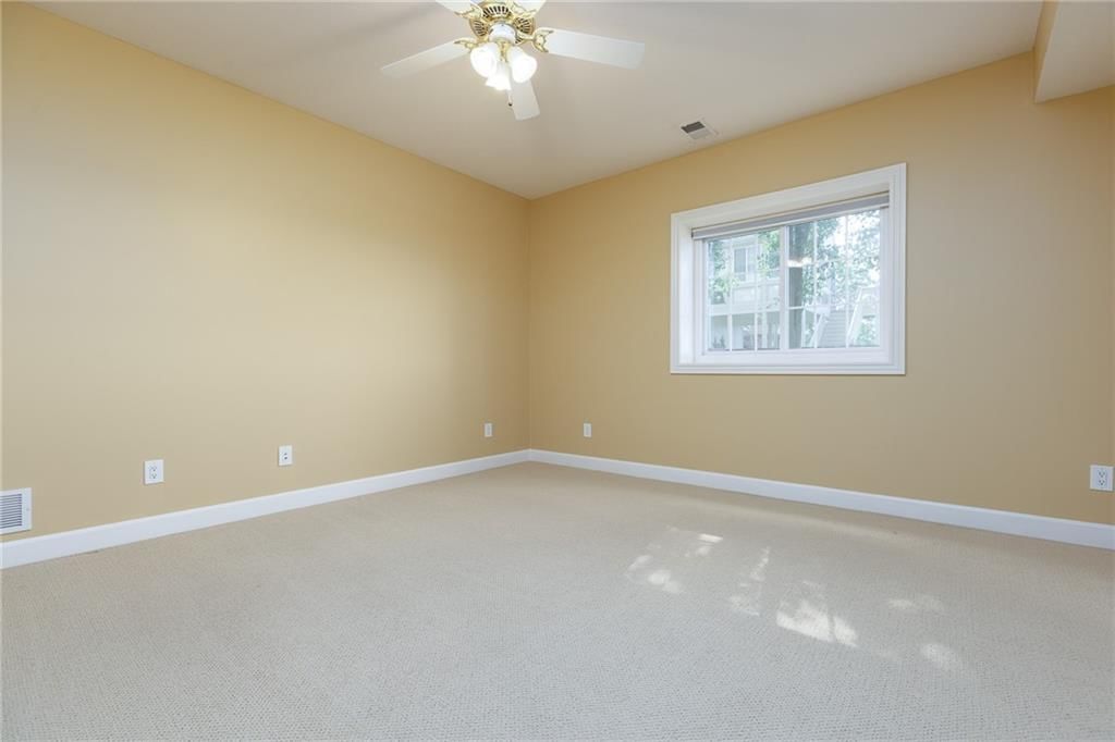 2832 S Woodbury Drive — photo 91