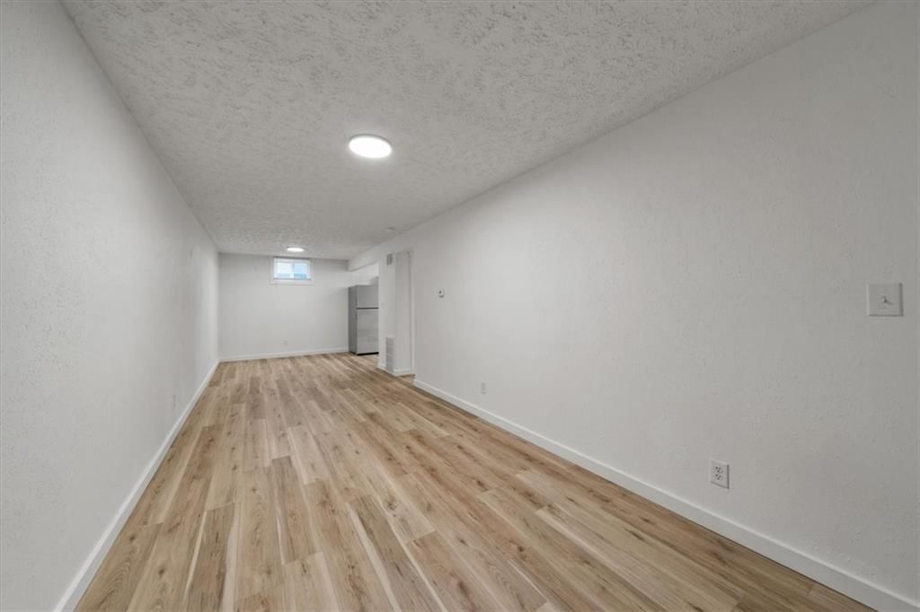 2200 Mission Road — photo 3