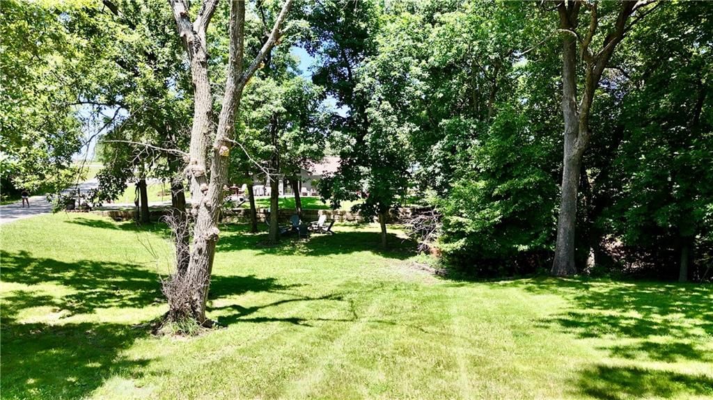Photo 21 of 22 - 140 Lindberg Drive