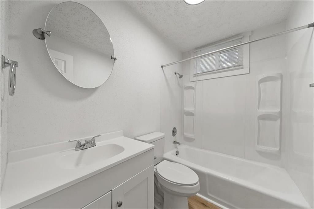 2201 Twin Oaks Drive — photo 14
