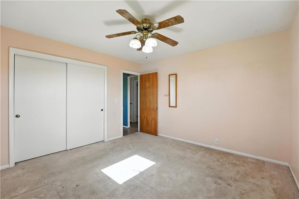 Photo 13 of 56 - 29354 W 319th Street