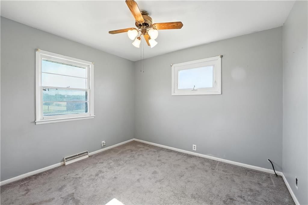 Photo 16 of 56 - 29354 W 319th Street