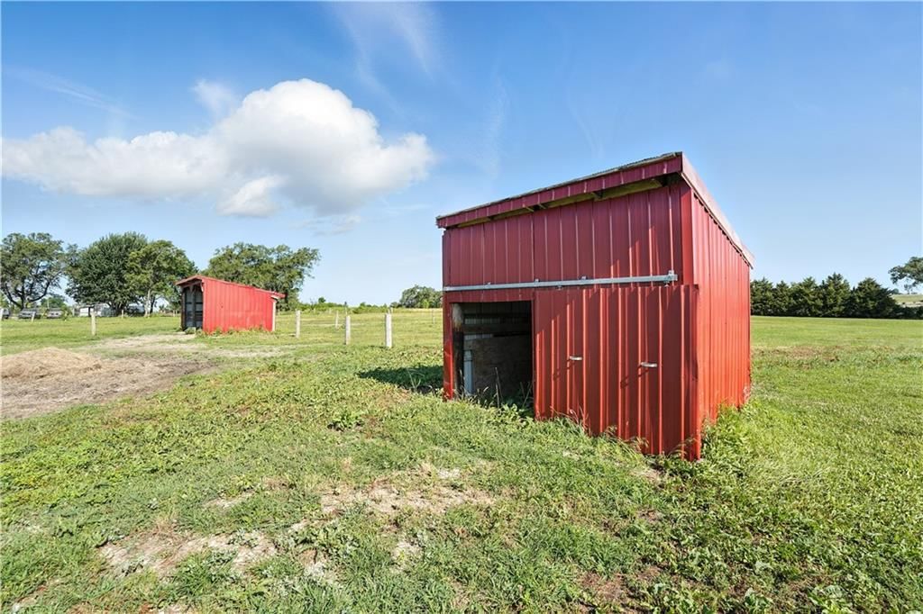 Photo 33 of 56 - 29354 W 319th Street