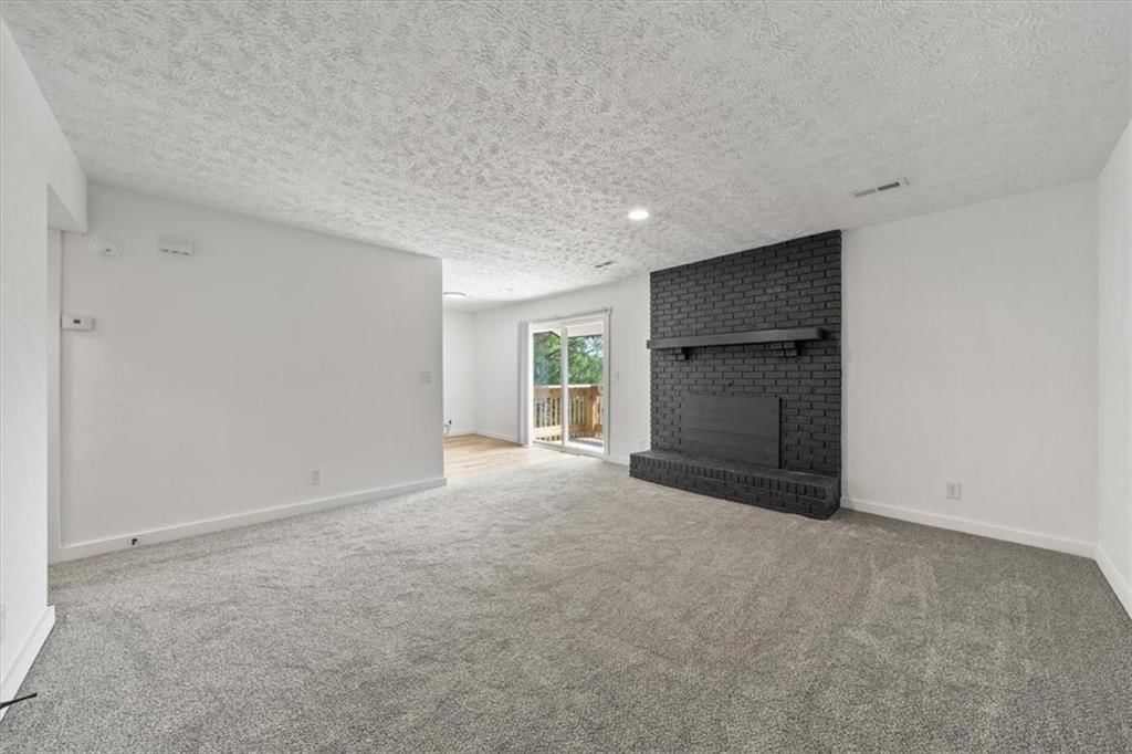902 Twin Oaks Terrace — photo 29