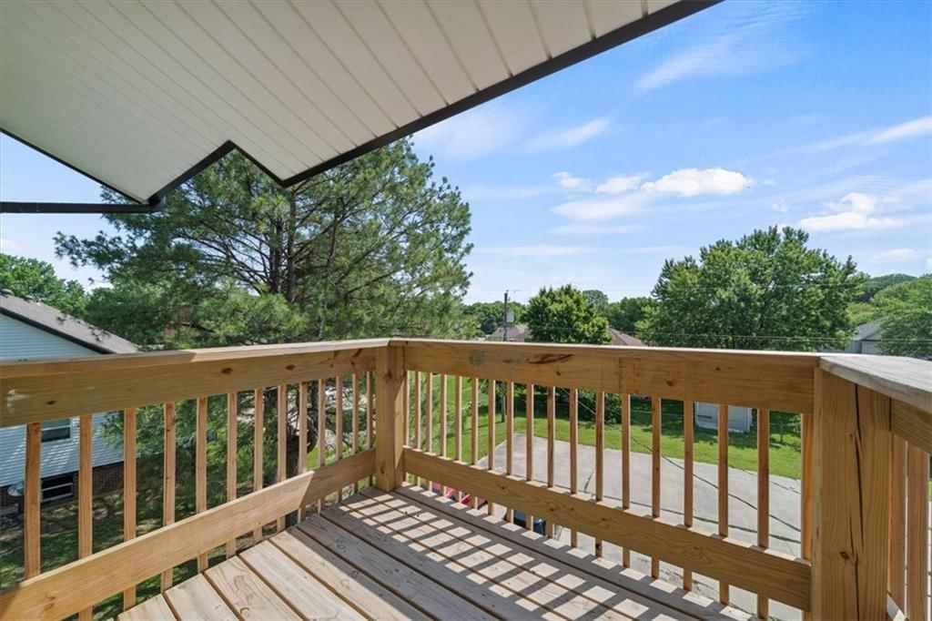 902 Twin Oaks Terrace — photo 35
