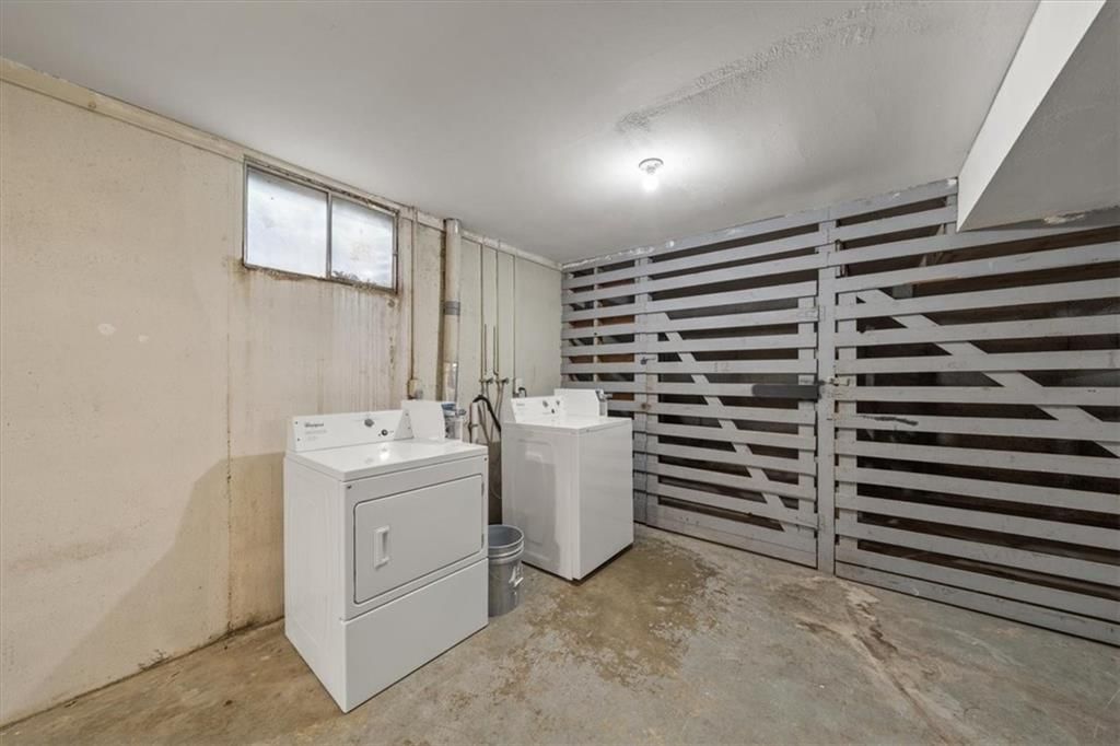 904 Twin Oaks Terrace — photo 15