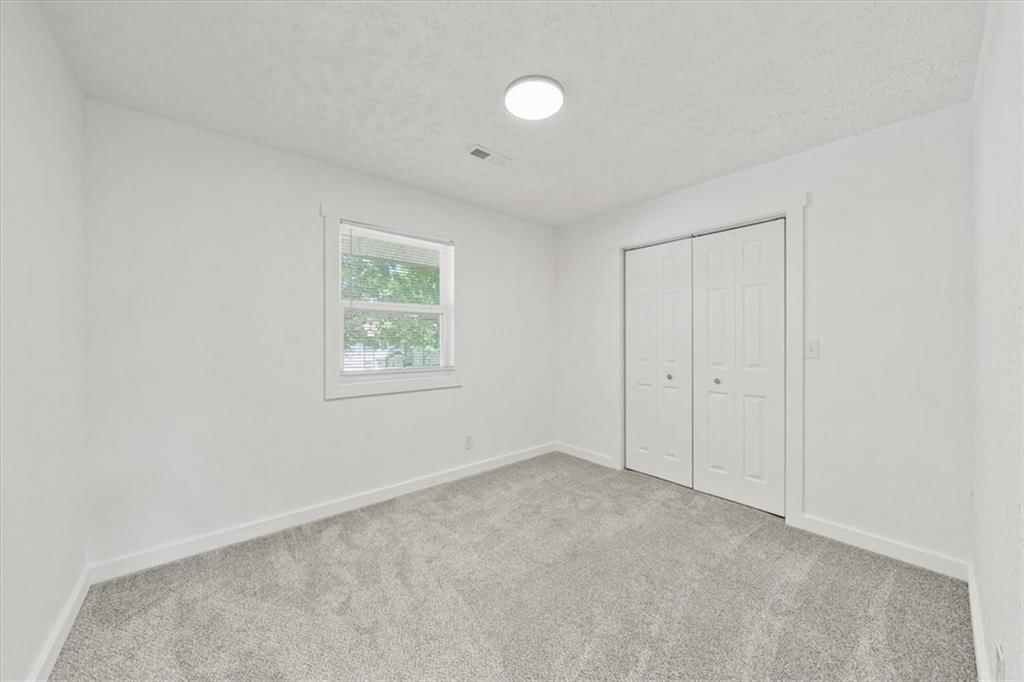 904 Twin Oaks Terrace — photo 37