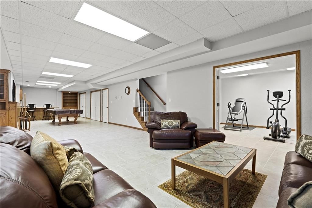 3405 NW Pink Hill Circle — photo 33