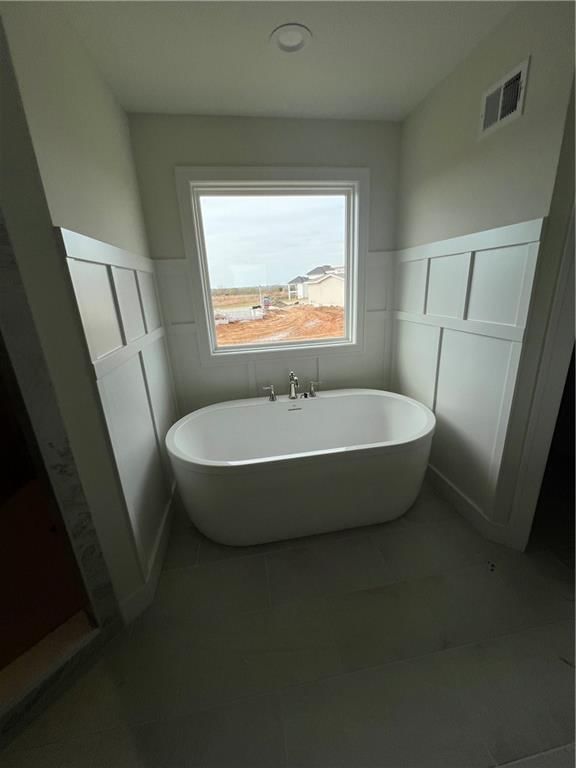 2412 W 177th Street — photo 2