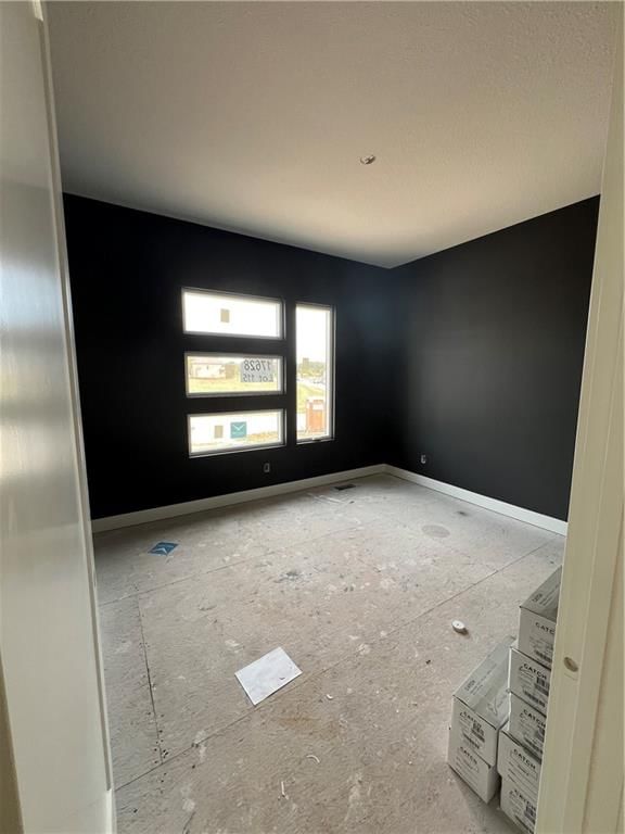 2412 W 177th Street — photo 5