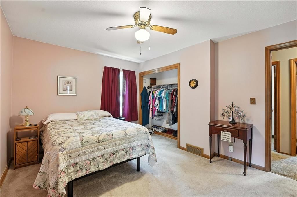 9215 W 76th Street — photo 13
