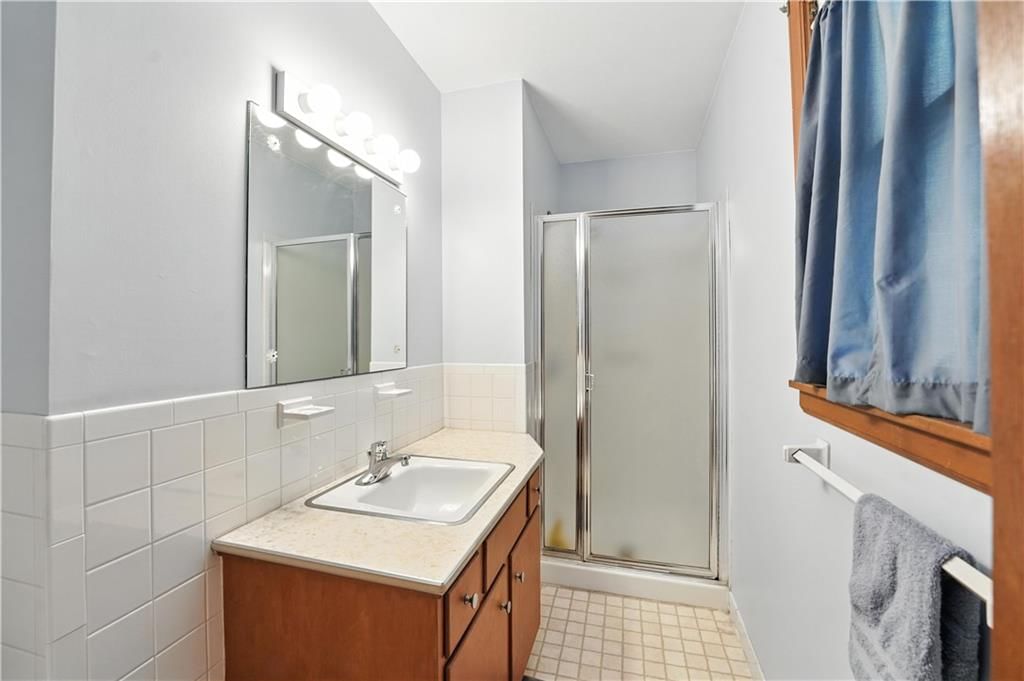 9215 W 76th Street — photo 15