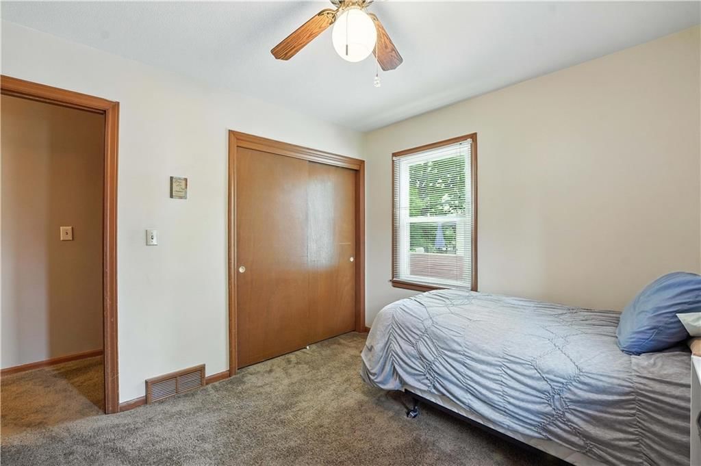 9215 W 76th Street — photo 16