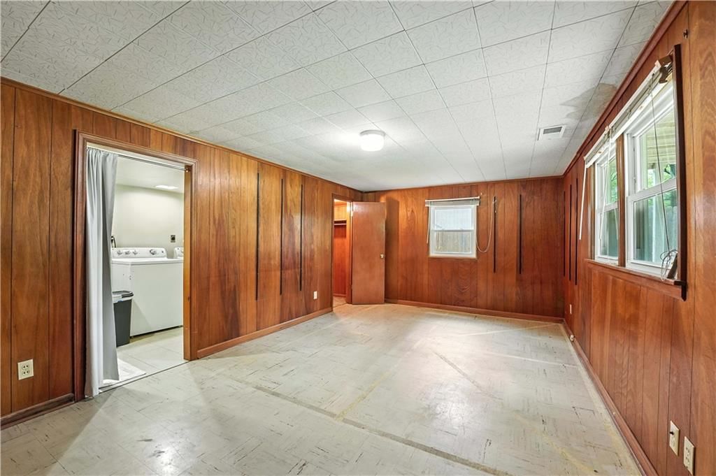 9215 W 76th Street — photo 19