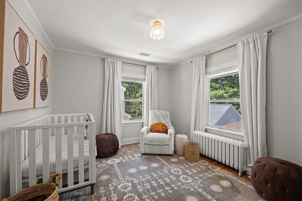 Photo 21 of 26 - 636 W 61st Street