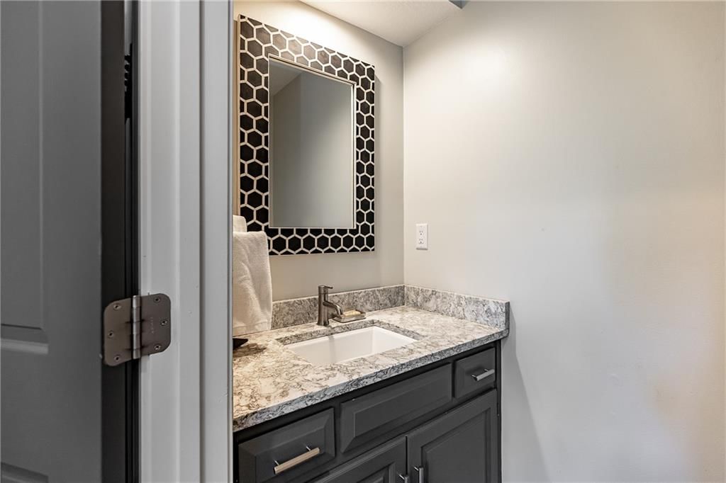 12721 Mohawk Circle — photo 17