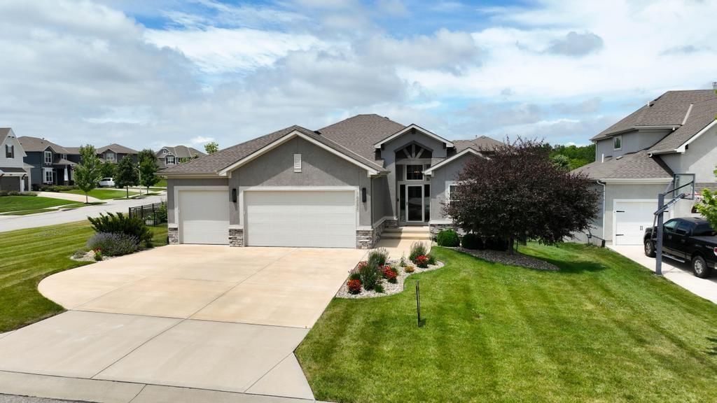 Photo 50 of 56 - 16486 S Chalet Drive