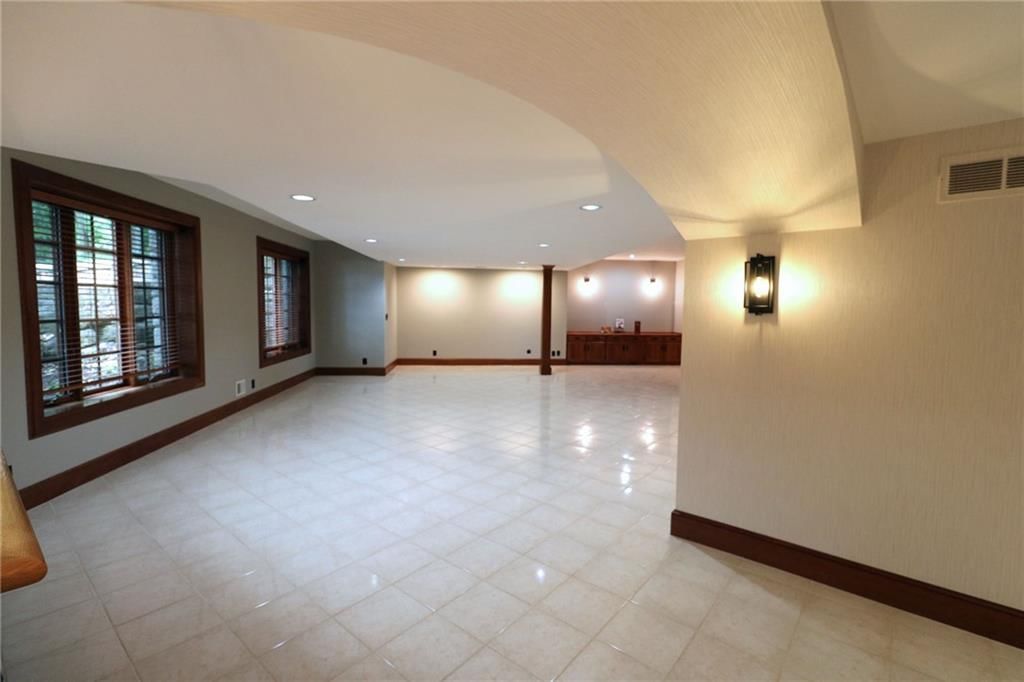 16940 S Stonehaven Drive — photo 60
