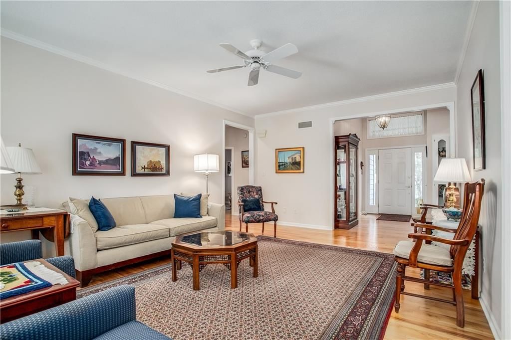 Photo 5 of 30 - 17801 E 30th Street S