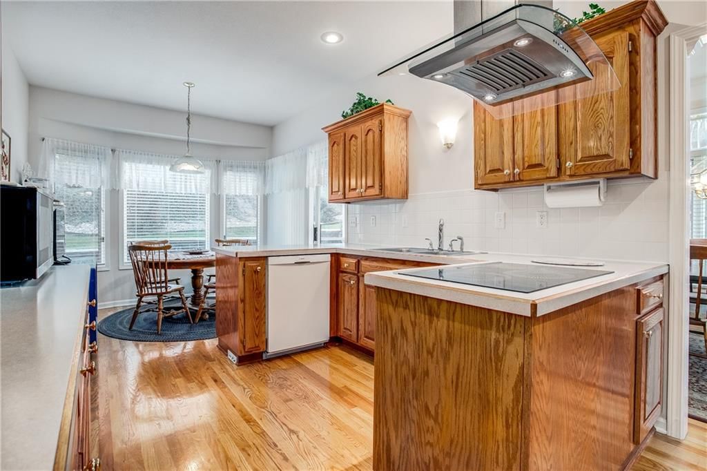 Photo 9 of 30 - 17801 E 30th Street S