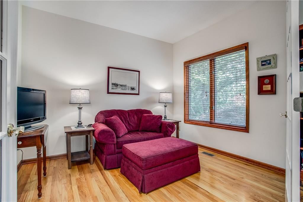 Photo 13 of 30 - 17801 E 30th Street S
